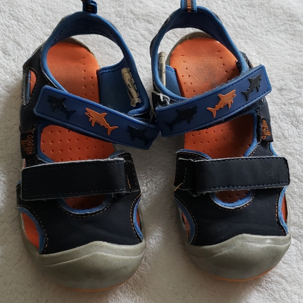 Boys OshKosh B'Gosh Navy Shark Sandals